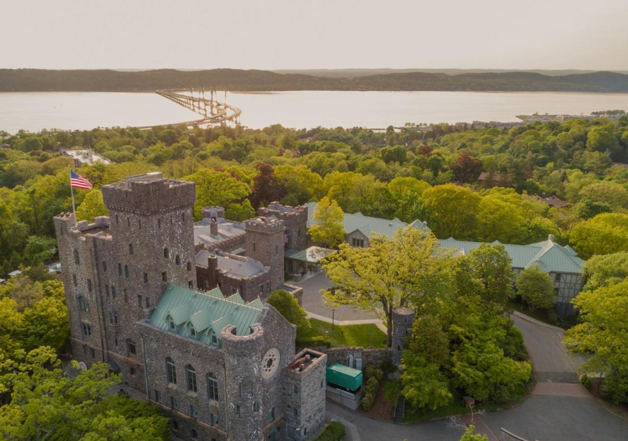 Castle Hotel & Spa - Luxury Hotel Near Nyc Tarrytown Exterior photo