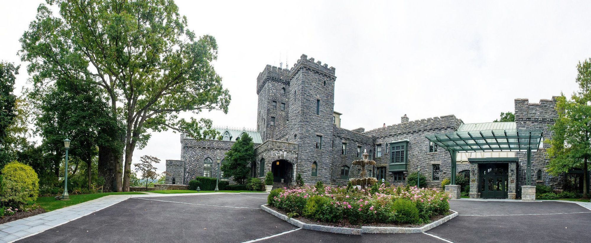 Castle Hotel & Spa - Luxury Hotel Near Nyc Tarrytown Exterior photo